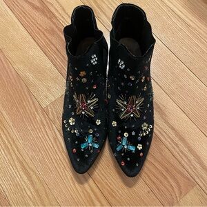 Betsey Johnson Jax Embellished Black Ankle Boots 9